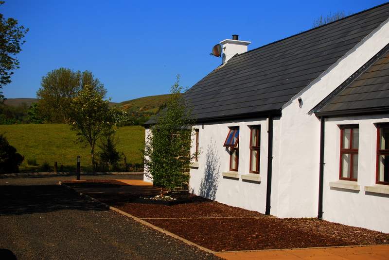 Drive to Giant's Causeway cottage