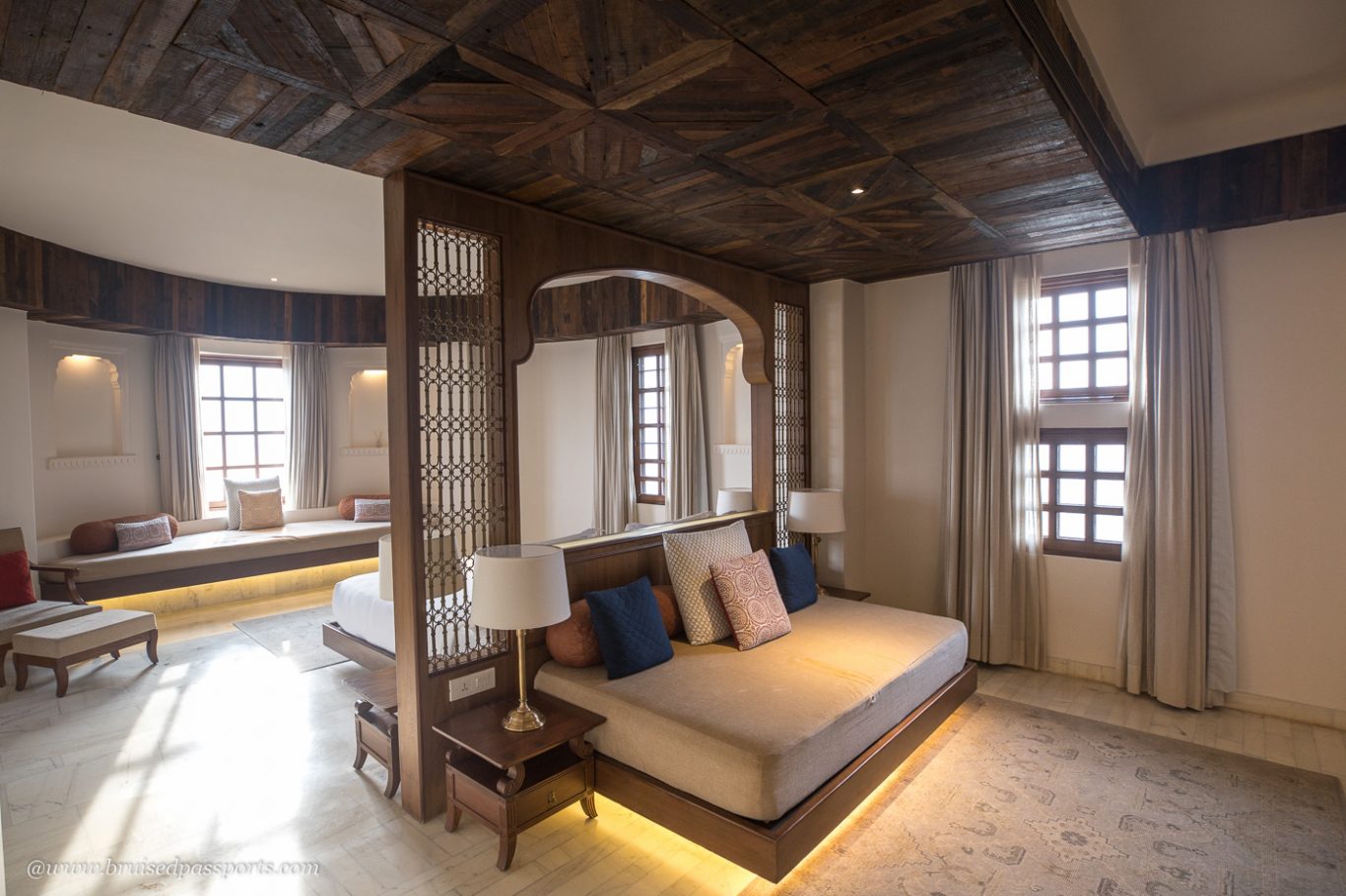 Luxurious rooms and suites at Alila Fort Bishangarh