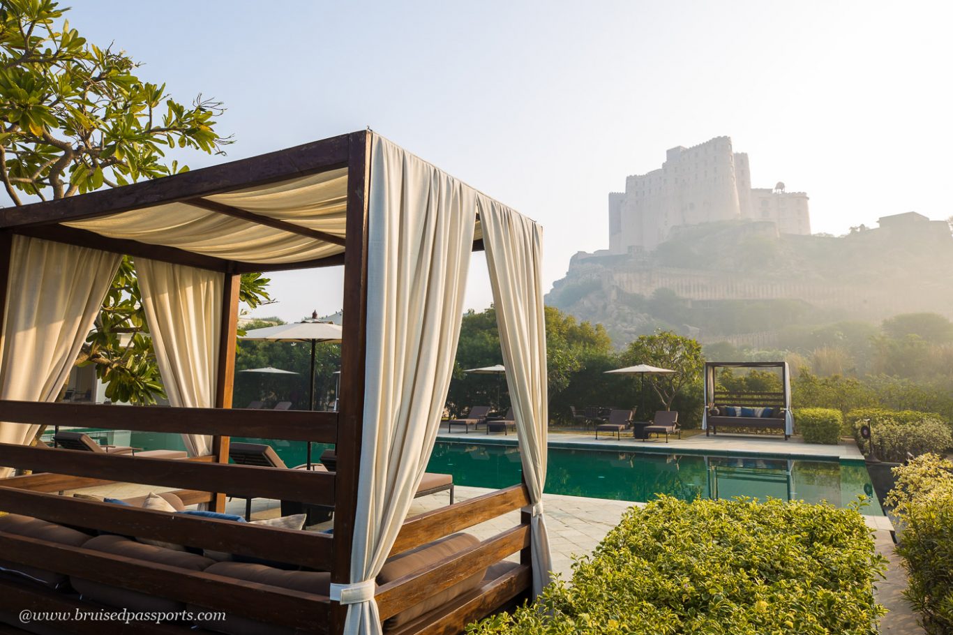 Swimming pool overlooking Alila Fort