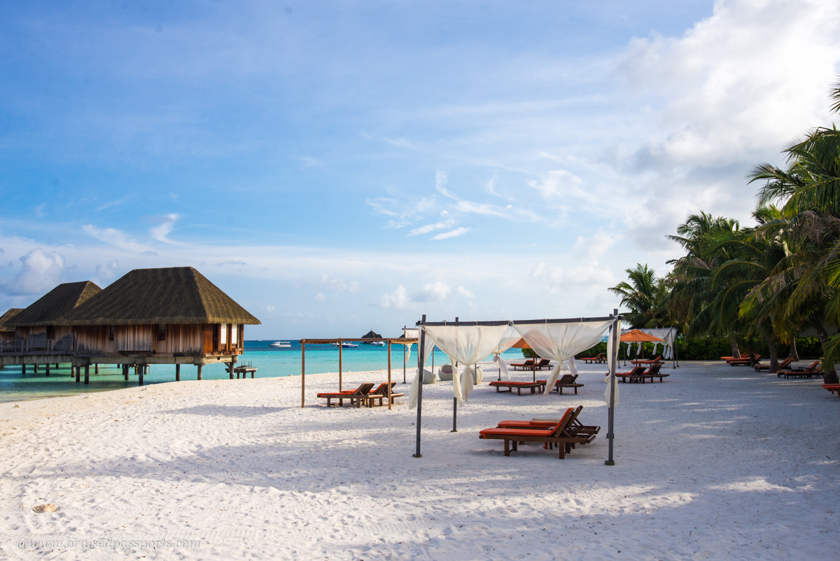 manta beach bar at Club Med Kani