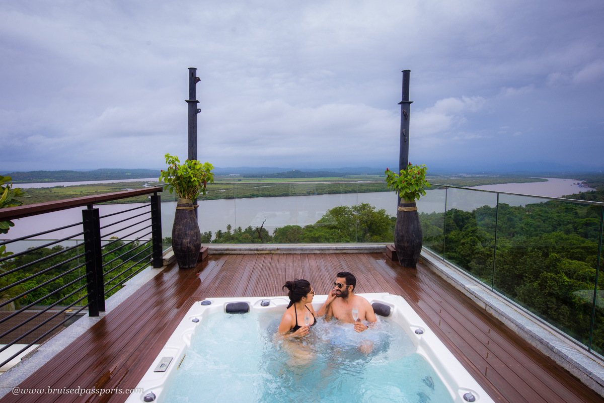 jacuzzi and private terrace in the presidential suite at Double Tree Hilton Goa