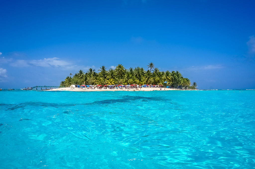 Turquoise ocean waters in Colombia