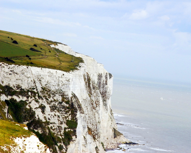 Free Day Trips London - Cliffs of Dover