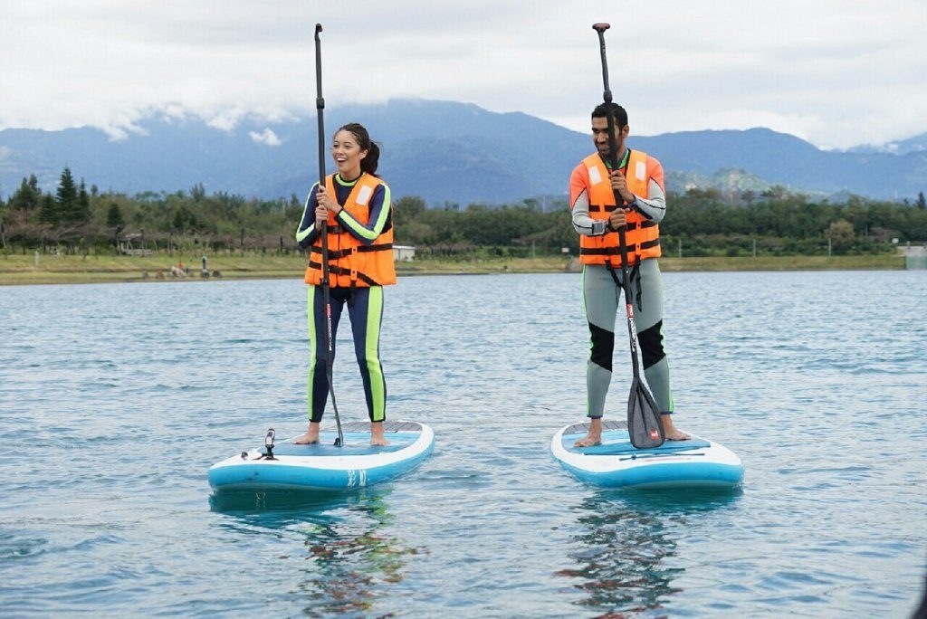 Indian travel blogger couple