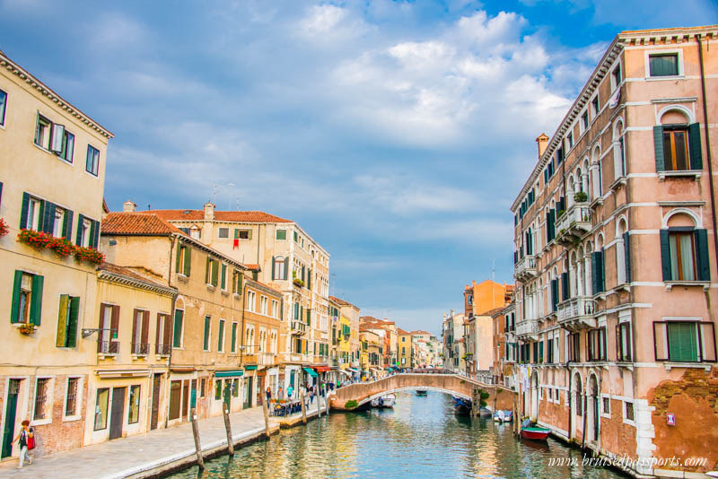 jewish-ghetto-wine-tour-offbeat-things-to-do-in-venice