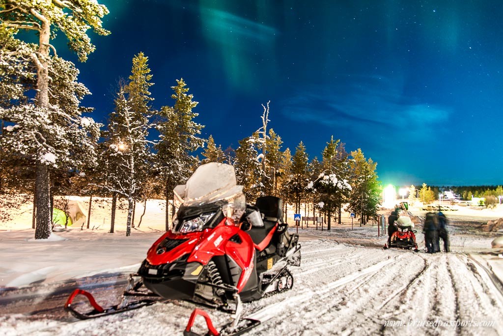 That time we saw the Northern Lights at midnight in Finland