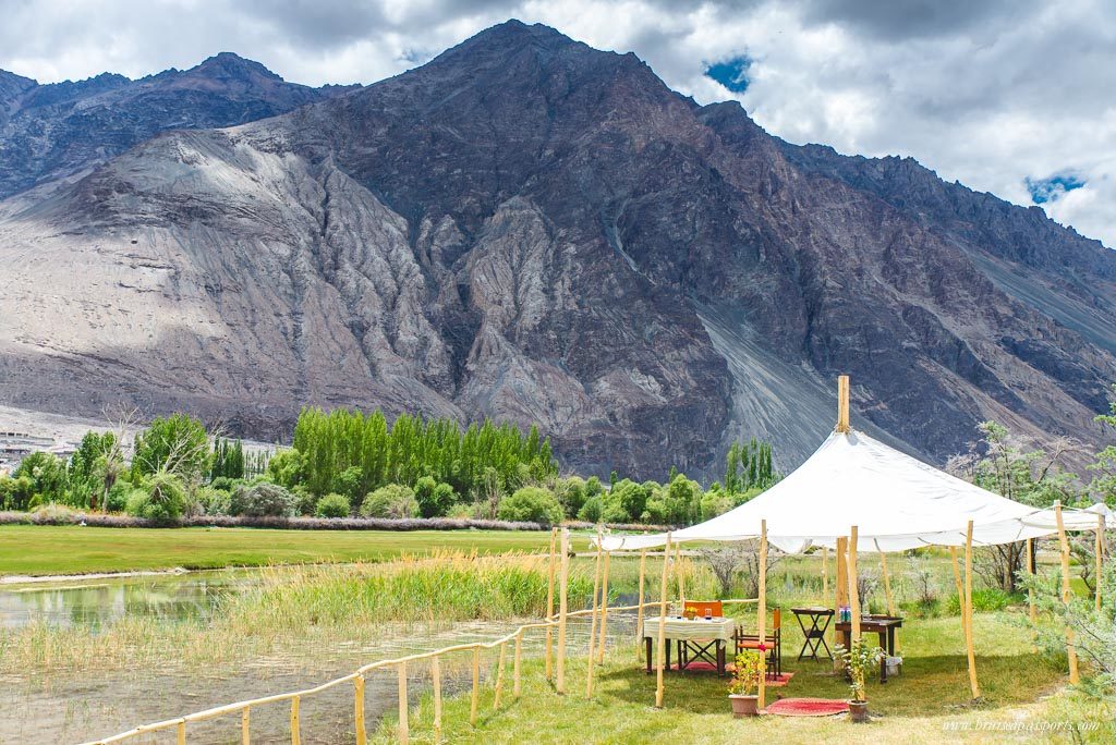 lunch table in Nubra Valley Ladakh