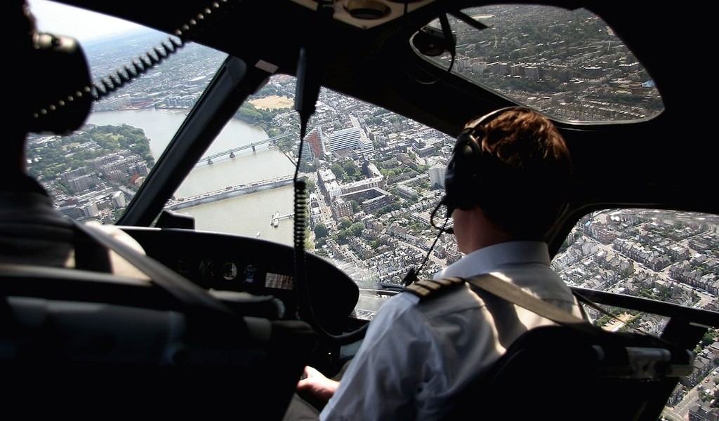 london helicopter review