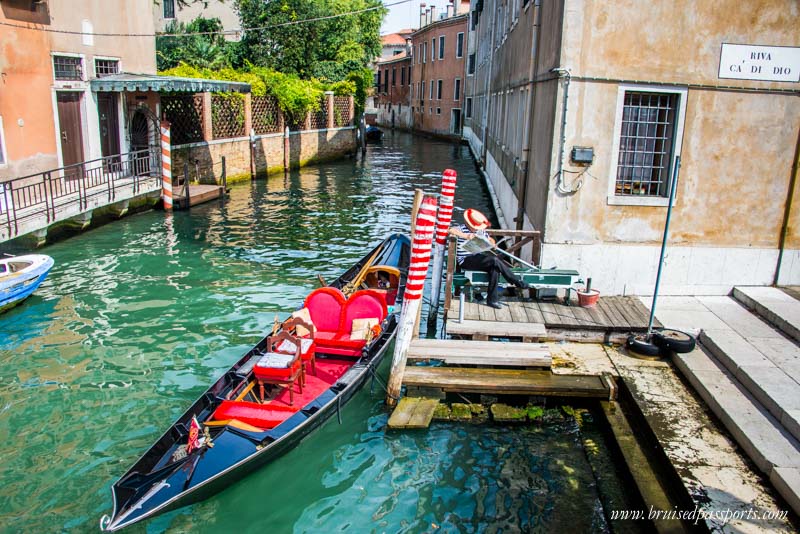 jewish-ghetto-wine-tour-offbeat-things-to-do-in-venice