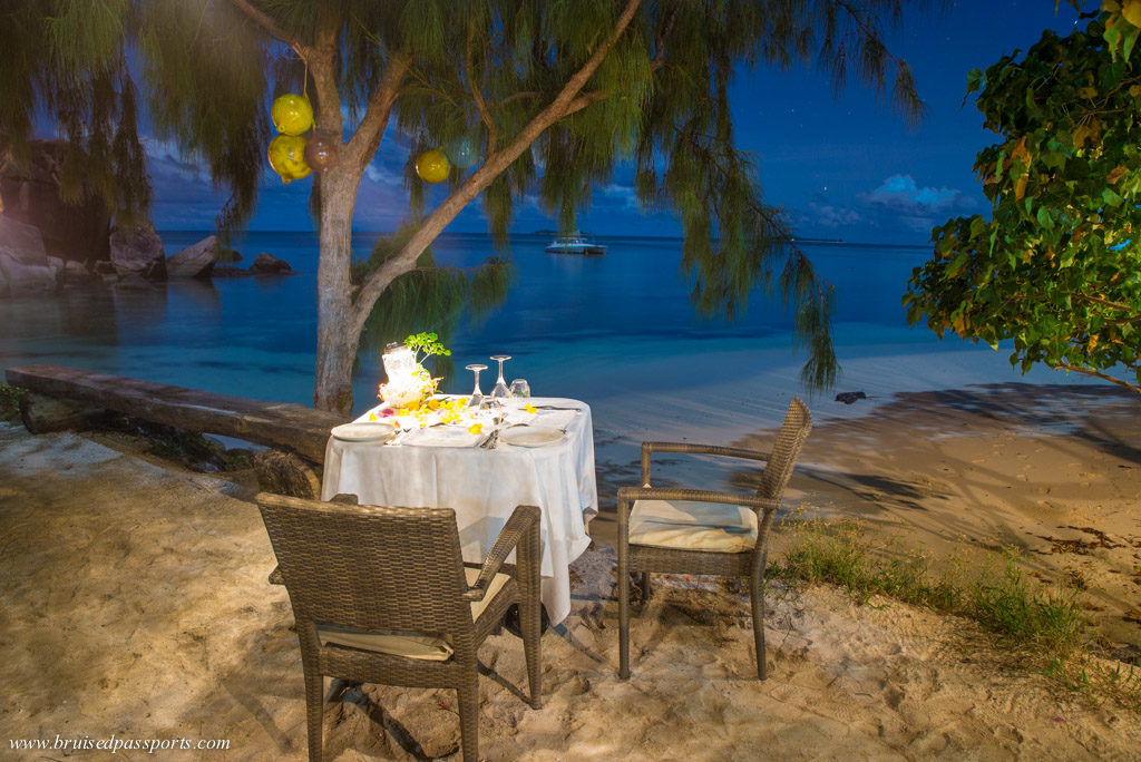 Les Rochers dinner by the beach