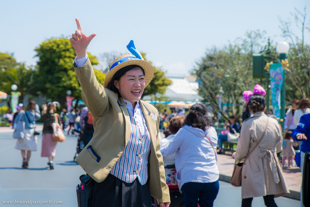 Disneyland tokyo happiest place on earth