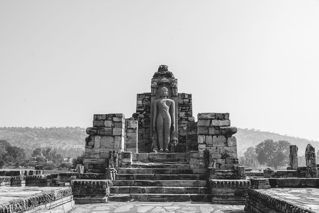 Neelkanth Temple near the Sariska National Park 