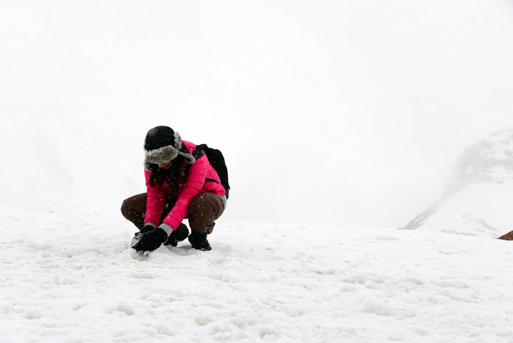 packing for skiing and winter holidays